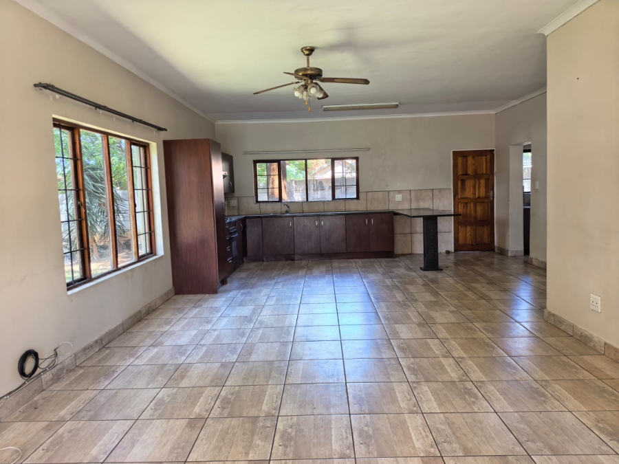 3 Bedroom Property for Sale in Waterval East North West